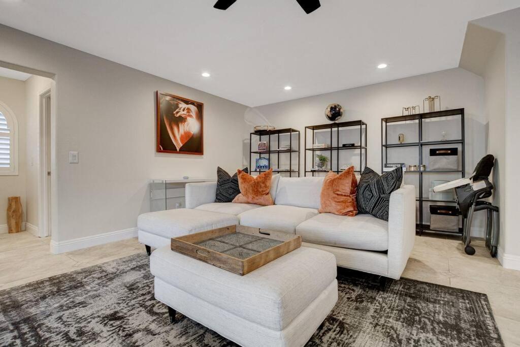 Beautiful 5Br W/King Beds, Pool & Hot Tub, Games Villa Las Vegas Exterior photo