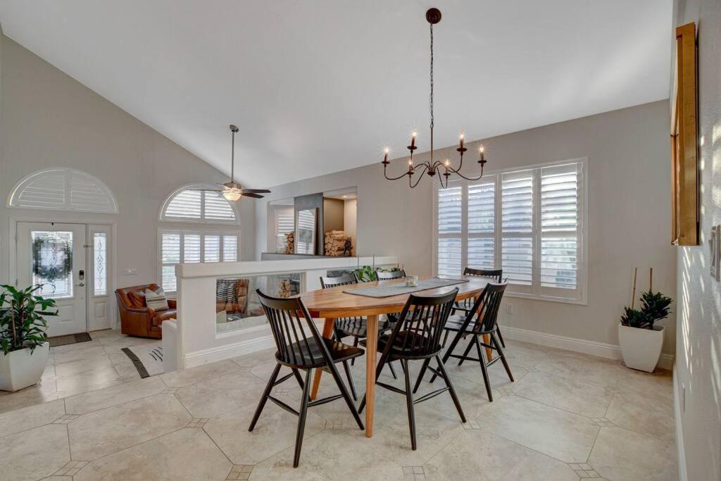 Beautiful 5Br W/King Beds, Pool & Hot Tub, Games Villa Las Vegas Exterior photo